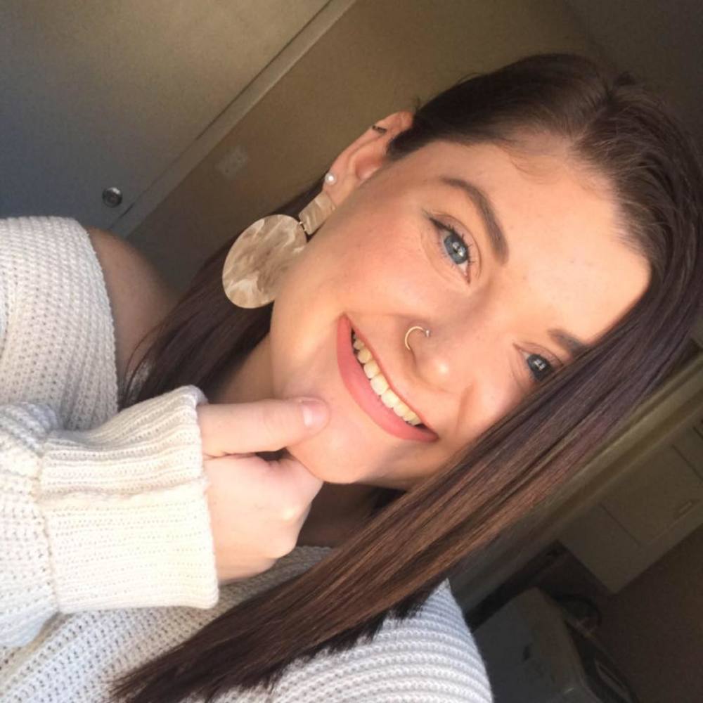 Meet your Posher, Gwen